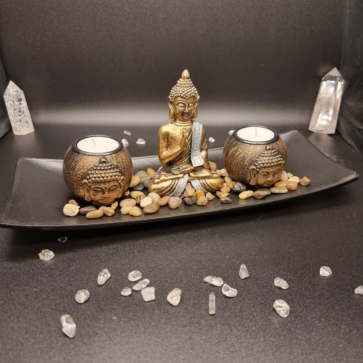 Schale mit Buddha und Teelichthaltern