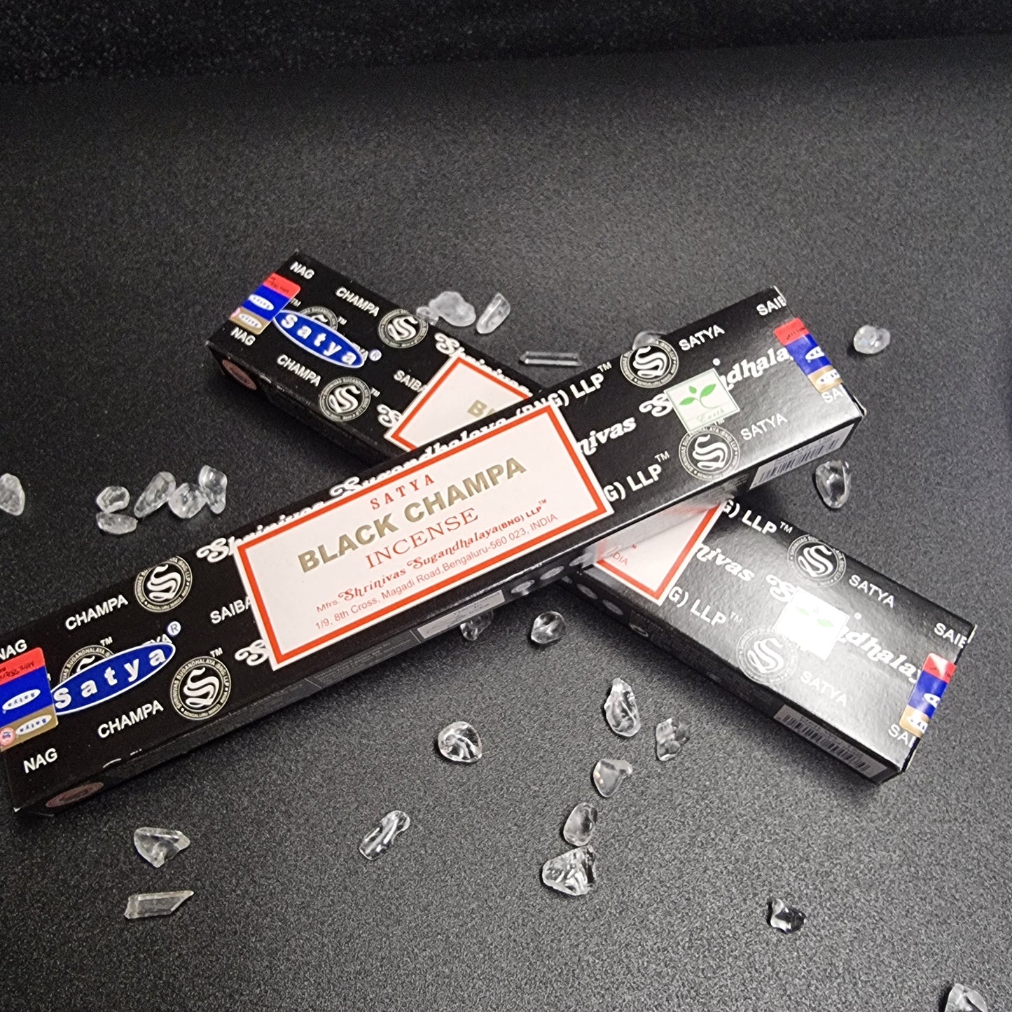 Satya Räucherstäbchen "Black Champa"