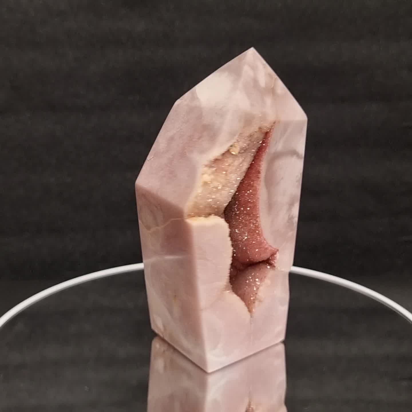 Pink Amethyst Turm