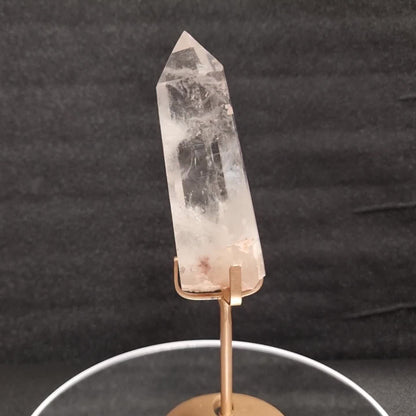 Bergkristall Turm mit Drachen auf Stand